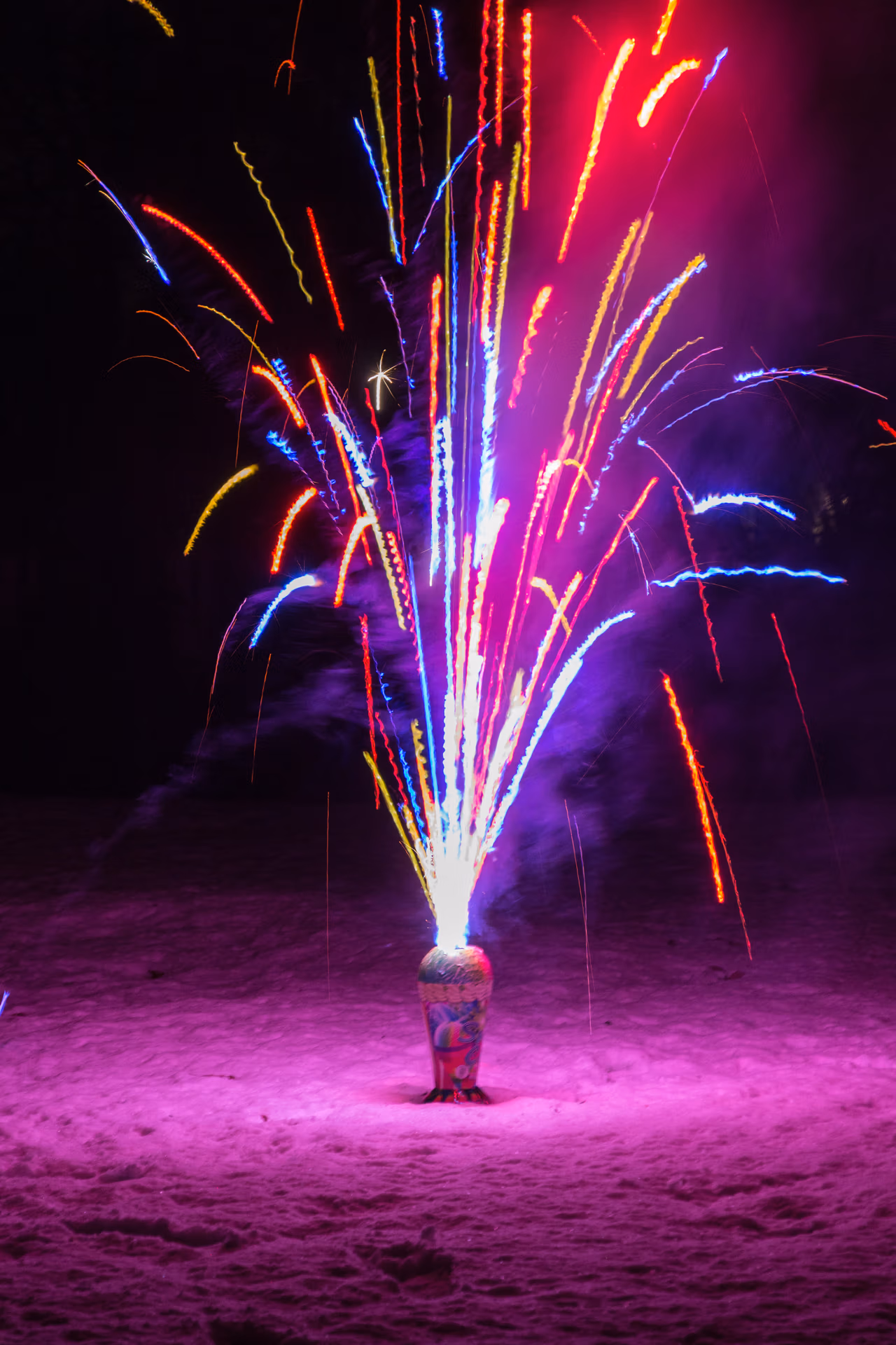 new-years-eve-fireworks-20161231-0002